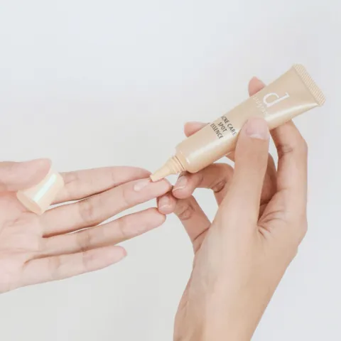 Essence D Program Giảm Mụn & Làm Mờ Vết Thâm 15g - Sữa Dưỡng Da Nhật Bản, Kiểm Soát Dầu, An Toàn Cho Da Nhạy Cảm