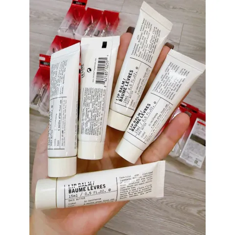Dưỡng Môi Le Labo Lip Balm Bơ Hạt Mỡ 15ml - Dưỡng ẩm và Nuôi Dưỡng Đôi Môi Mềm Mại, Không Mùi, An Toàn Cho Da
