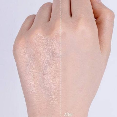 Phấn Phủ Eglips Pore Blind Powder 9g - Kiểm Soát Bã Nhờn, Se Khít Lỗ Chân Lông, Giúp Lớp Trang Điểm Hoàn Hảo, Dành Cho Da Dầu