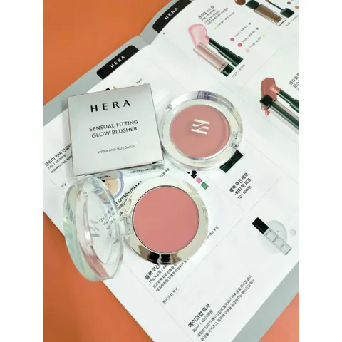 Phấn Má Hồng Hera Sensual Fitting Glow Blusher - Màu 103 Hidden Mauve, Trang điểm tự nhiên, Rạng rỡ, Dễ tán, Bám màu lâu trôi