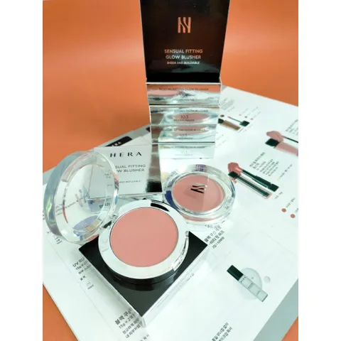 Phấn Má Hồng Hera Sensual Fitting Glow Blusher - Màu 103 Hidden Mauve, Trang điểm tự nhiên, Rạng rỡ, Dễ tán, Bám màu lâu trôi