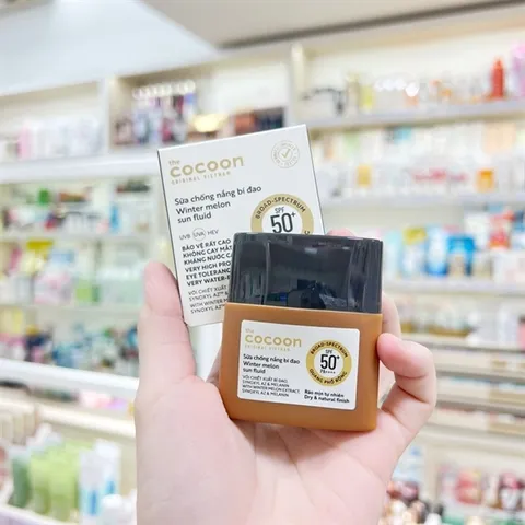 Sữa Chống Nắng Cocoon Bí Đao SPF50+ Dạng Sữa Thấm Nhanh, Bảo Vệ Da Trước Tia UV Cho Mọi Loại Da 50ml