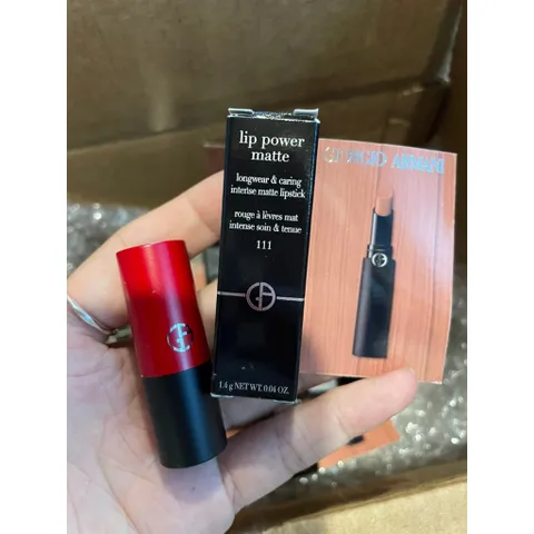 Son Môi Lì lâu Trôi Armani Beauty Lip Power - Mini 1.4g Màu 111 True Nude Pink, Dưỡng Ẩm, Lâu Trôi, Độ Bám Cao
