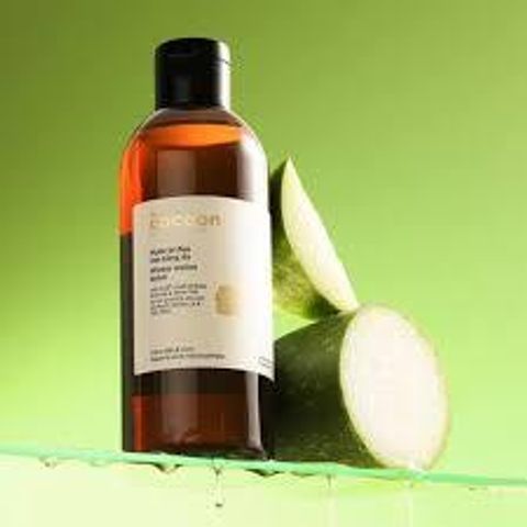Gel Rửa Mặt Cocoon Bí Đao 310ml - Chiết Xuất Tự Nhiên Giúp Giảm Dầu, Ngăn Ngừa Mụn, An Toàn Cho Da Nhạy Cảm