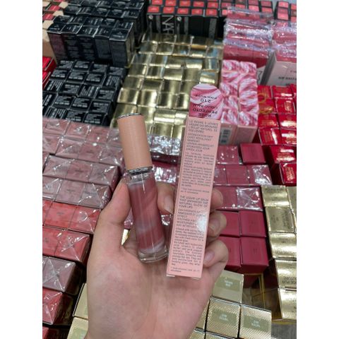 Son Dưỡng Givenchy Rose Perfecto Liquid Balm 210 - Hồng Nude Dưỡng ẩm Môi Cao Cấp với Acid Hyaluronic và Vitamin C