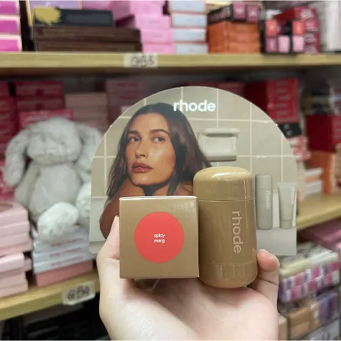 Má Hồng Kem Rhode Pocket Blush - Trang Điểm Dưỡng Ẩm Đa Năng Cho Má và Môi, Lựa Chọn Màu Đẹp - Giữ Màu Cả Ngày