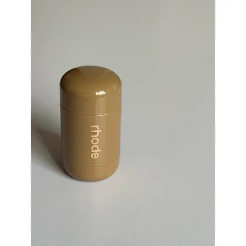 Má Hồng Kem Rhode Pocket Blush - Trang Điểm Dưỡng Ẩm Đa Năng Cho Má và Môi, Lựa Chọn Màu Đẹp - Giữ Màu Cả Ngày