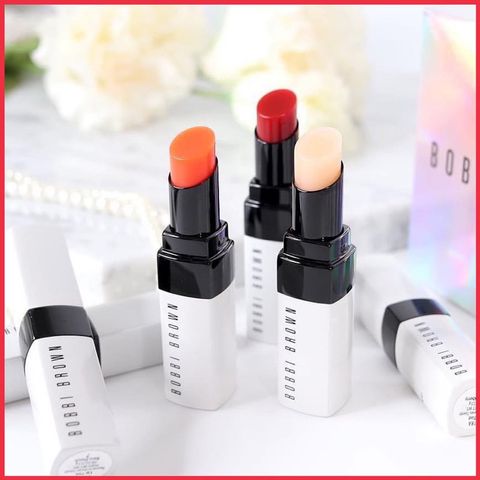 Son Dưỡng Có Màu Bobbi Brown Extra Lip Tint 3.2g - Dưỡng ẩm môi, màu sắc tươi tắn, Vitamin E, độ bóng nhẹ, không gây khô nứt, Xuất xứ Mỹ