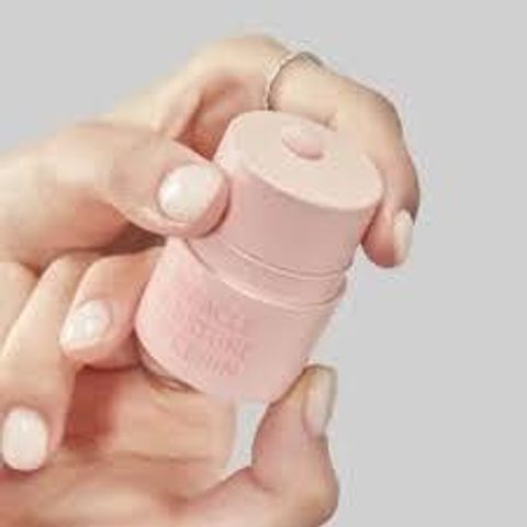 Son Dưỡng Môi Ohui Miracle Moisture Lipcerin - Dưỡng ẩm sâu, làm mềm môi, có Squalane và bơ hạt mỡ, phù hợp cho làn môi căng mọng.