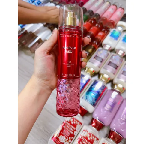 Xịt Thơm Toàn Thân Bath & Body Works Japanese Cherry Blossom 236ml - Nước Hoa Nhẹ Hương Hoa Anh Đào Tươi Mát, Dưỡng Ẩm Da