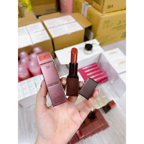 Son Tom Ford Cafe Rose Limited Edition 100 Equus - Lipstick Màu Nâu Trà Sữa Sang Trọng, Bền Màu, Chất Son Lì Mịn, Dưỡng Ẩm Môi