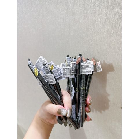 Bút Kẻ Mắt Nước Maybelline Hyper Sharp Liner Extreme BK1 Đen Sắc Sảo 0.4g - Kẻ Mắt Đổ Đậm, Bền Màu Suốt 36 Giờ