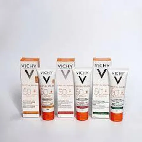 Kem Chống Nắng Vichy Capital Soleil 3in1 SPF50 50ml - Bảo Vệ Da, Giảm Lão Hóa, Dành Cho Da Nhạy Cảm, Chống UVA/UVB Tối Ưu