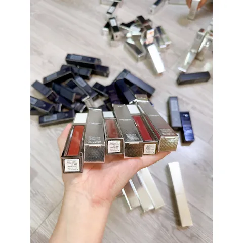 Son TOM FORD Gloss Luxe Solei Neige Collection 5.5ml - Phiên bản giới hạn màu trắng, nhẹ nhàng tiểu thư, dưỡng ẩm môi tuyệt vời