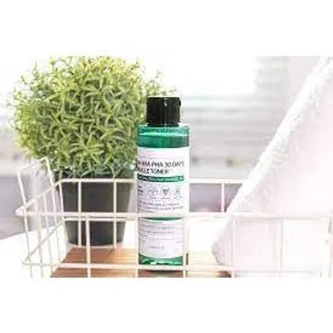Nước Cân Bằng Làm Sạch Da AHA-BHA-PHA 30 Days Miracle Toner 150ml - Giúp Giảm Mụn, Se Khít Lỗ Chân Lông, An Toàn Cho Da Hàn Quốc