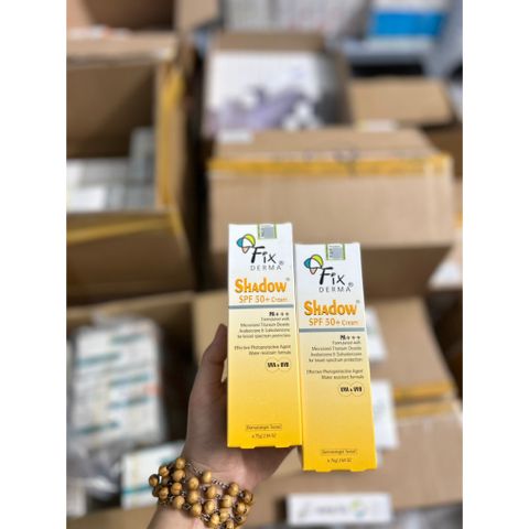 Kem Chống Nắng Fixderma Shadow SPF 50+ 75g - Bảo Vệ Da Mặt & Toàn Thân, Chống Nắng UVA/UVB, Chống Thấm Nước, Phù Hợp Với Da Nhạy Cảm