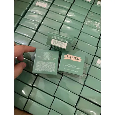 Sáp Dưỡng Môi CAO CẤP La Mer The Lip Balm 15gr - Dưỡng Ẩm, Phục Hồi, Bảo Vệ Đôi Môi Mềm Mại Và Căng Mọng