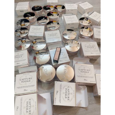 Phấn Phủ Dior Capture Total Perfection 001 Bright Light - Trang Điểm Mịn Da, Rạng Rỡ 16G Fullbox Cho Làn Da Hoàn Hảo