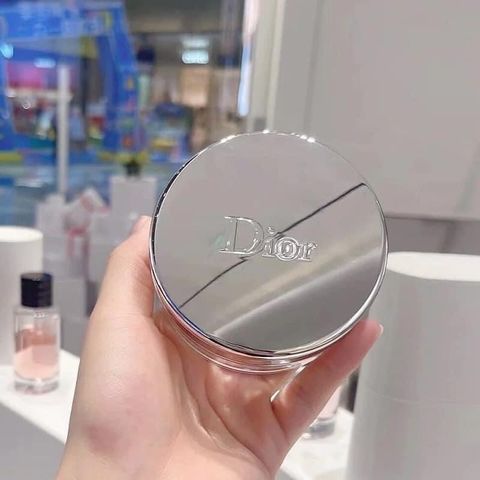 Phấn Phủ Dior Capture Total Perfection 001 Bright Light - Trang Điểm Mịn Da, Rạng Rỡ 16G Fullbox Cho Làn Da Hoàn Hảo