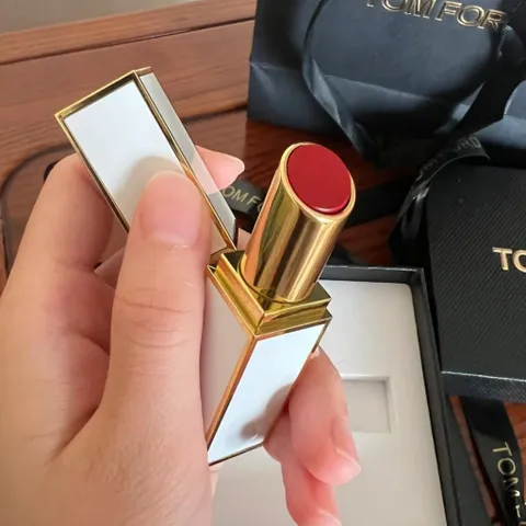 Son Tom Ford Ultra Shine Lip Color 3.3g Màu 160 Ile Privee - Son Hồng Đỏ Đất Dưỡng Ẩm Mềm Mại, Bóng Khỏe