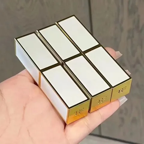 Son Tom Ford Ultra Shine Lip Color 3.3g Màu 160 Ile Privee - Son Hồng Đỏ Đất Dưỡng Ẩm Mềm Mại, Bóng Khỏe