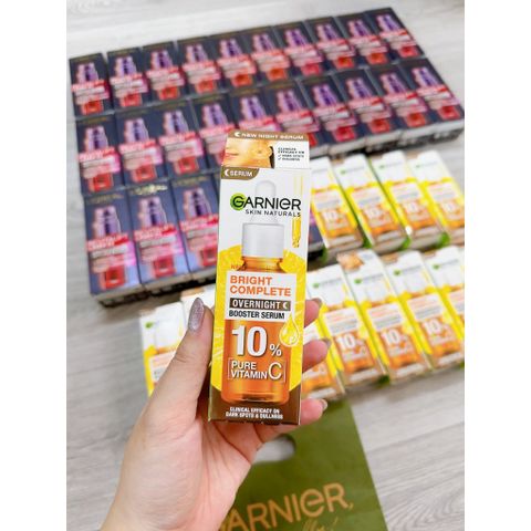 Serum Dưỡng Da Ban Đêm Garnier 10% Vitamin C Nguyên Chất - Sáng Da, Mờ Thâm, Cấp Ẩm Hyaluronic Acid 30ml
