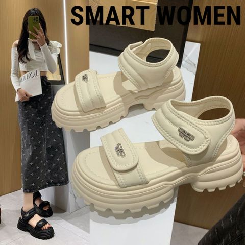 Dép Sandal Nữ Đế Răng Cưa Cao 6cm Quai Dán Đính Đá Sang Trọng - Phong Cách Thời Trang Hiện Đại