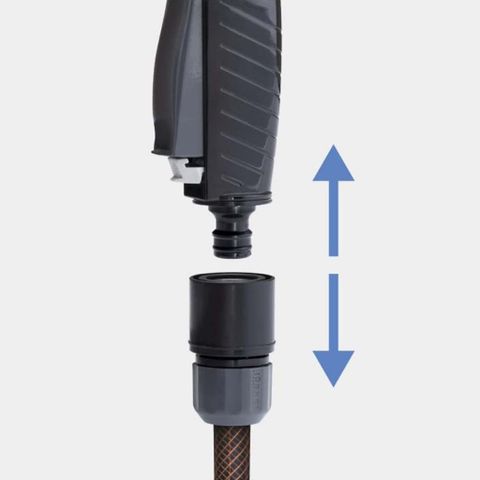 Vòi Tưới 4 Chế Độ Cyclone Takagi G1135BK - Vòi Phun Nước Đa Năng Điều Chỉnh, Thiết Kế Công Tắc Tiện Lợi, Dụng Cụ Vệ Sinh Xe Cộ