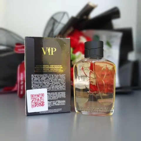 Nước Hoa Nam Playboy Vip Eau De Toilette EDT For Him 100ml - DiiHangMyUc.