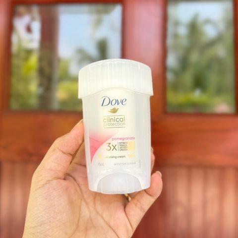 Lăn Khử Mùi Nữ Dove Lựu Clinical Protection 96h 45ml - Sản Phẩm Chính Hãng, Vượt Trội Chống Đổ Mồ Hôi, Duy Trì Hương Thơm