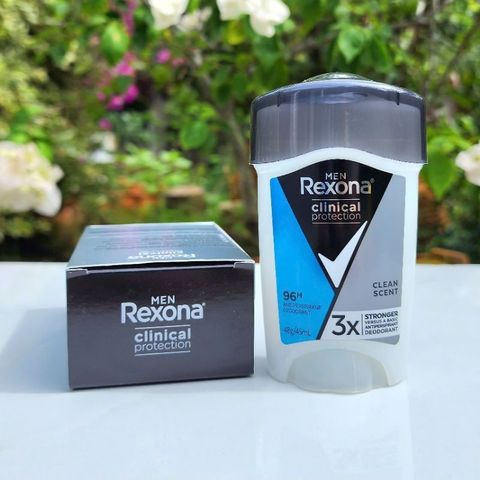 Lăn Khử Mùi Nam Rexona Clinical Protection Clean Scent 45ml - Kiểm Soát Mồ Hôi Hiệu Quả 96 Giờ, Hương Tươi Mát Suốt Ngày