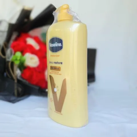 Sữa Dưỡng Thể Vaseline Intensive Deep Restore 750ml - Dưỡng Ẩm Sâu, Làm Sáng Da, Chăm Sóc Cơ Thể Chất Lượng Cao