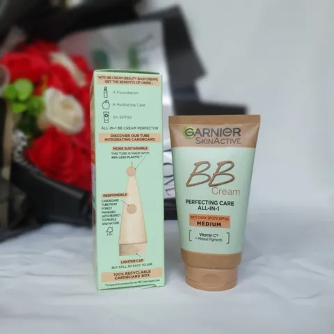 Kem Nền Garnier BB Cream Even Tone SPF50 Light all-in-1 50ml - DiiHangMyUc.
