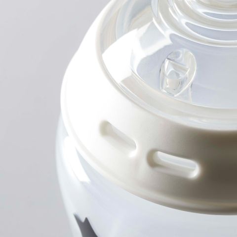 Bình sữa PP cho bé 0m+ Tommee Tippee Natural Start Anti-Colic Slow Flow 150ML 240719