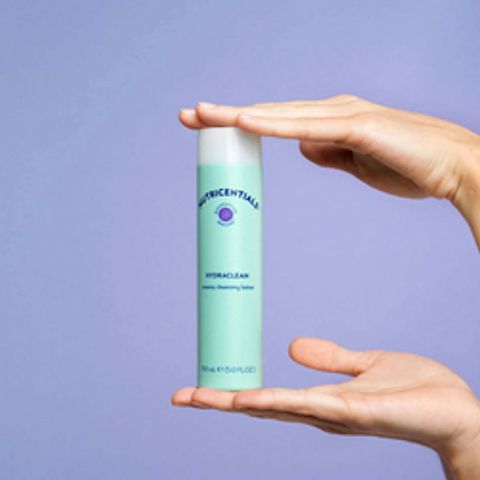 Sữa Rửa Mặt  Nutricentials Da thường 150ml  date công ty