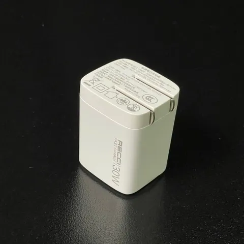 Củ Sạc Nhanh Recci 30W 2 Cổng - Sạc Siêu Tốc PD, QC, Nhỏ Gọn, Tương Thích Cho iPhone, Android, Laptop - Sạc Đa Năng, An Toàn.