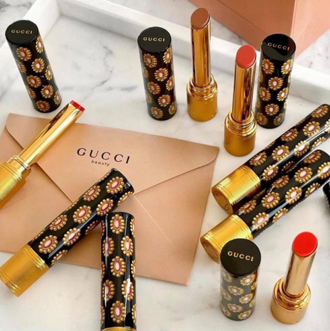 Son Gucci 215 Rouge De Beauté Brillant - Son Dưỡng Môi Độ Bóng, Siêu Mịn, Sang Trọng - Phù Hợp Với Mọi Làn Da