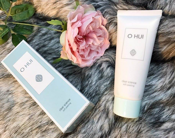 Gel tẩy tế bào chết Ohui 150ml