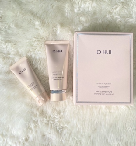 Set Sữa Rửa Mặt Dưỡng Ẩm Ohui Miracle Moisture Cleansing Foam - Giải Pháp Làm Sạch và Cấp Ẩm Hiệu Quả Cho Da Mặt 200ml + 100ml
