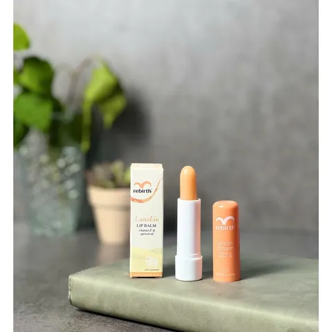 Son Dưỡng Môi Rebirth Úc - Dưỡng Ẩm, Chống Nắng, Hương Vị Đào Tự Nhiên, Phù Hợp Cho Mọi Đối Tượng, Chăm Sóc Môi Khô Nứt Nẻ