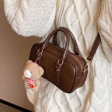 Túi Xách Nữ MinMin Size 20 Kèm Móc Gấu Dây Đeo Chéo Thời Trang, Chất Liệu Cao Cấp, Phong Cách Năng Động, Dễ Dàng Phối Đồ