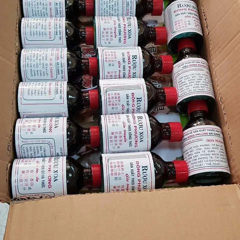 Dầu Xoa Bóp Gia Truyền Đông Phương 100ml - Giảm Đau Nhức, Thoải Mái, Tiện Dụng Cho Mọi Lứa Tuổi