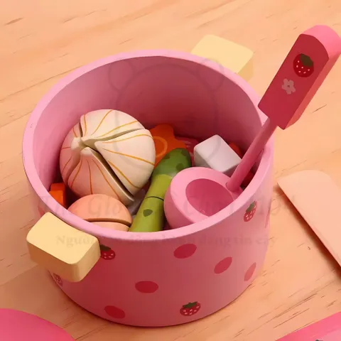 Bộ đồ chơi nồi nấu súp bằng gỗ họa tiết dâu tây cho bé, đồ chơi phát triển trí tuệ sớm