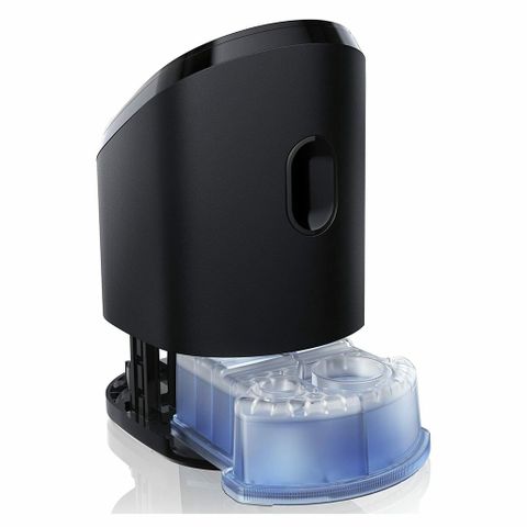 Hộp nước rửa máy cạo râu Braun Clean & Renew 170ml - Dung dịch thay thế cho máy cạo râu an toàn và hiệu quả, giữ lưỡi cạo luôn sạch sẽ.