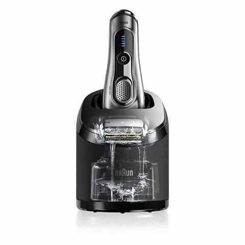 Hộp nước rửa máy cạo râu Braun Clean & Renew 170ml - Dung dịch thay thế cho máy cạo râu an toàn và hiệu quả, giữ lưỡi cạo luôn sạch sẽ.