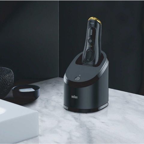 Máy Cạo Râu Braun Series 9 Sport+ 9320CC - Công Nghệ AutoSense, Sạc & Làm Sạch Tự Động, Chống Nước, Made in Germany