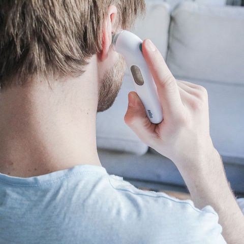 Nhiệt Kế Đo Tai Braun ThermoScan 3 IRT3030 - Chính Hãng, Đo Nhiệt Độ Nhanh Chóng và Chính Xác cho Trẻ Em và Người Lớn