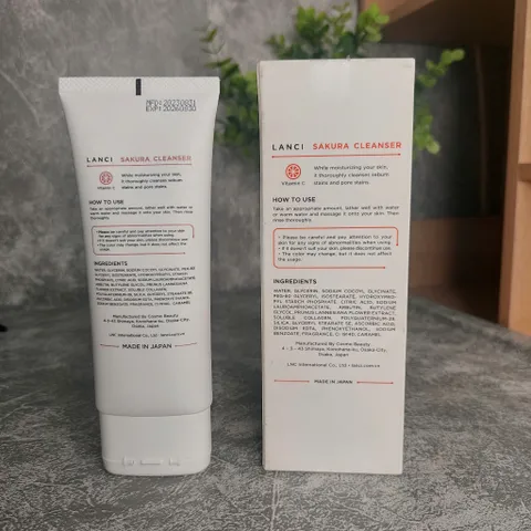 Sữa Rửa Mặt Dịu Nhẹ Lanci Sakura Cleanser - Bọt Mịn Chiết Xuất Hoa Anh Đào Hàn Quốc 100g, Giữ Ẩm & Làm Sáng Da