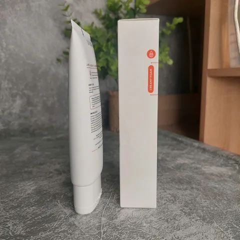 Sữa Rửa Mặt Dịu Nhẹ Lanci Sakura Cleanser - Bọt Mịn Chiết Xuất Hoa Anh Đào Hàn Quốc 100g, Giữ Ẩm & Làm Sáng Da