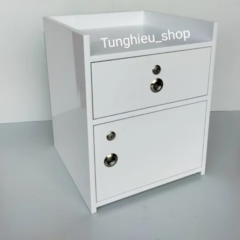 Tủ đầu giường lớn 2 khóa hiện đại 50x40x40 - Đã lắp sẵn, tiện lợi cho phòng ngủ, chất liệu cao cấp, dễ lau chùi, gọn gàng, tinh tế.